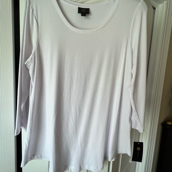 JM Collection Tees Bright White Scoop Neck 3/4 Sleeve Top Size XS, NWT. - Picture 2 of 6